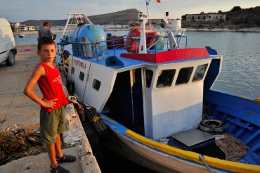 Retour de pêche à Porto Palermo © Julien Pfyffer / OCEAN71 Magazine